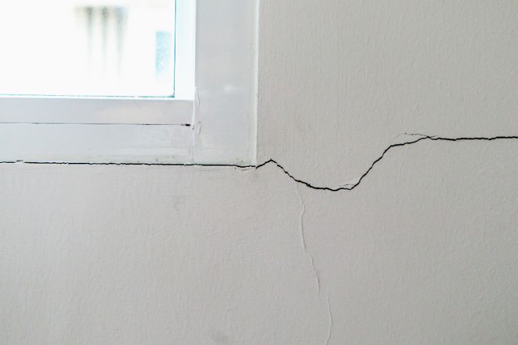 7 nguyên nhân và giải pháp chính cho tường bị hư hỏng