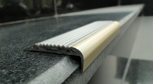 Tìm hiểu 2 loại phụ kiện nẹp sàn gỗ phổ biến nhất hiện nay