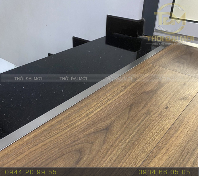 Hành trình biến sàn gỗ bình thường thành không gian cao cấp nhờ nẹp Inox