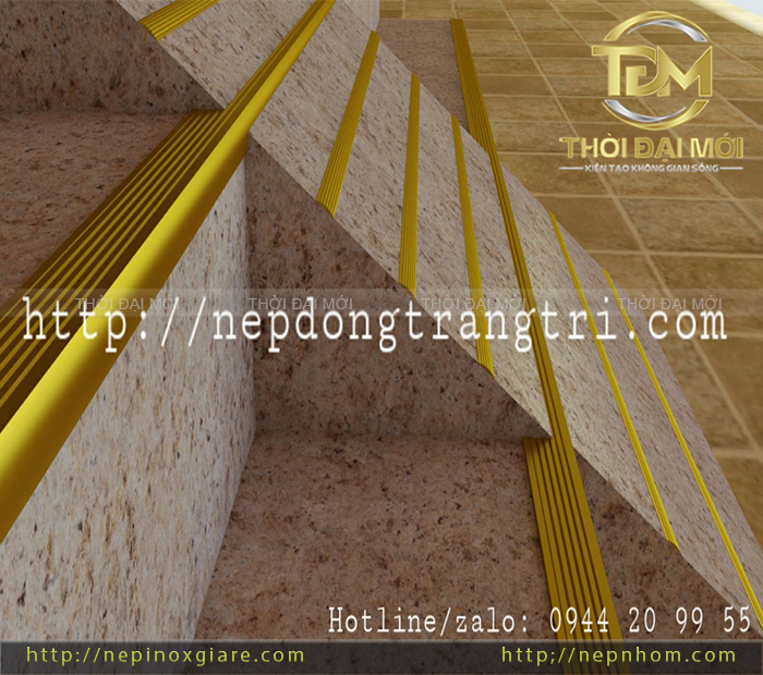 An Toàn Từng Bước Chân Với Nẹp Đồng Chống Trượt Cầu Thang