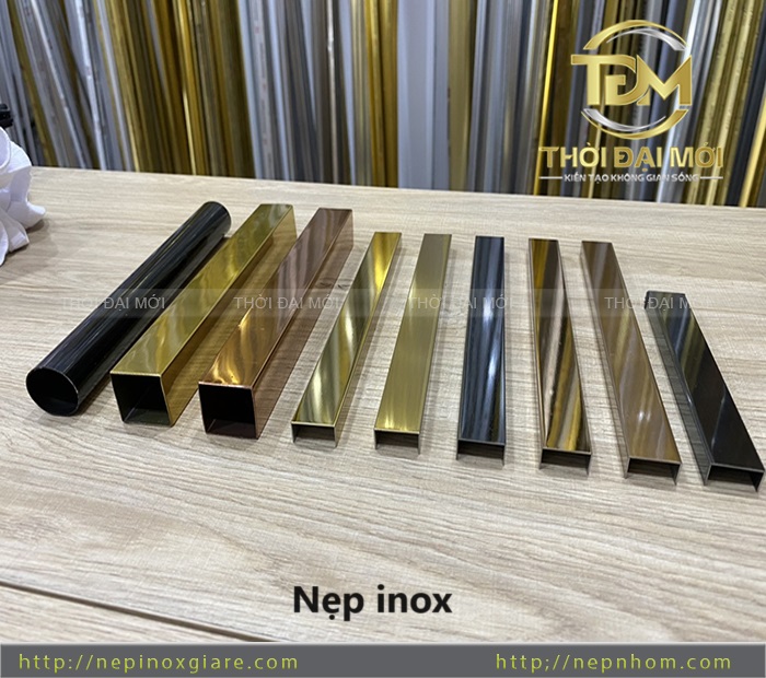 Trang trí nhà bếp với nẹp inox chất lượng cao