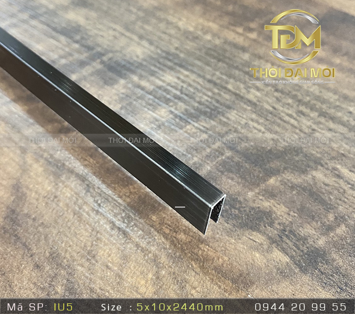 Khám phá sự tinh tế của nẹp inox màu đen: Tuyên ngôn phong cách cho không gian sống hiện đại