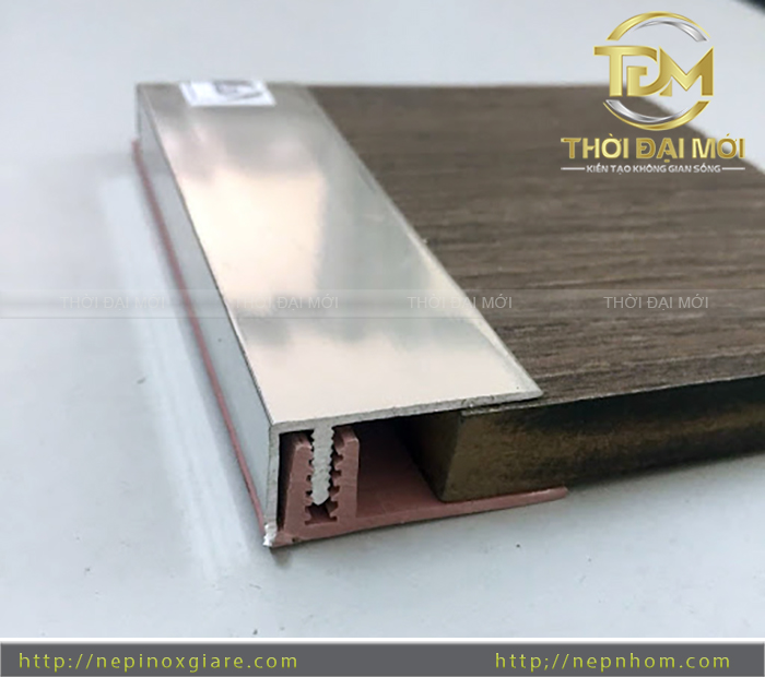 Nẹp Inox Trang Trí – Bí Quyết Gìn Giữ Vẻ Đẹp Công Trình Ngoài Trời!