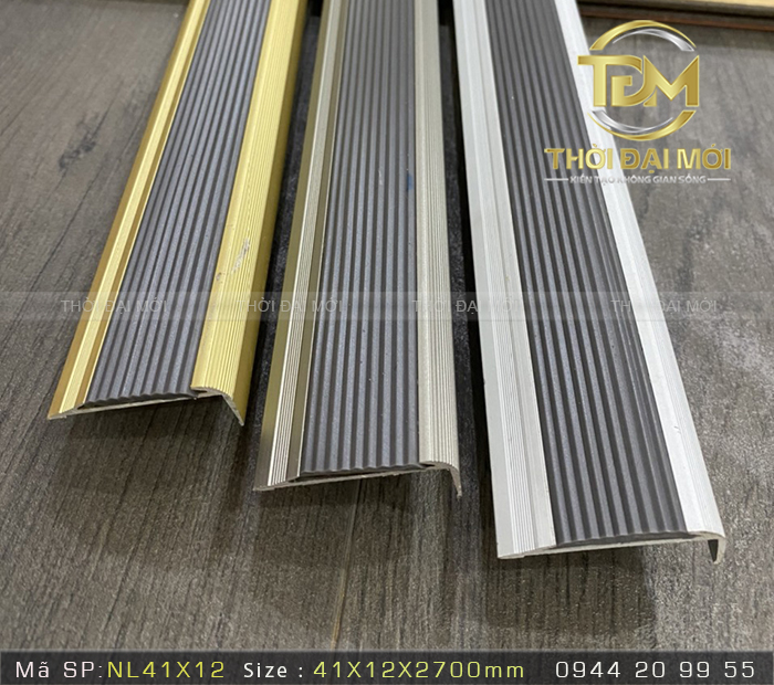 Nẹp nhôm cầu thang – Giải pháp an toàn và thẩm mỹ cho công trình hiện đại