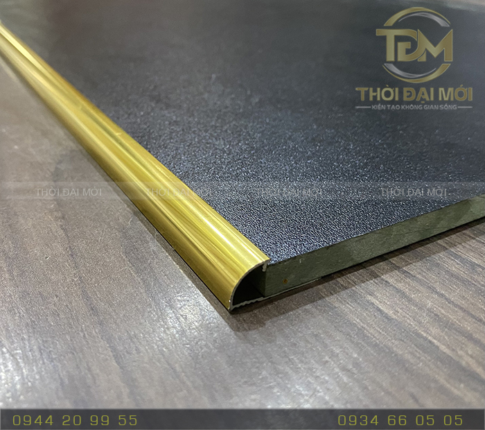 Hoàn thiện ngôi nhà xinh của bạn với nẹp inox góc tròn – nhỏ mà tinh tế