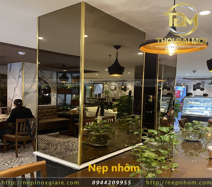 Top những mẫu nẹp nhôm trang trí bảo vệ kính đẹp