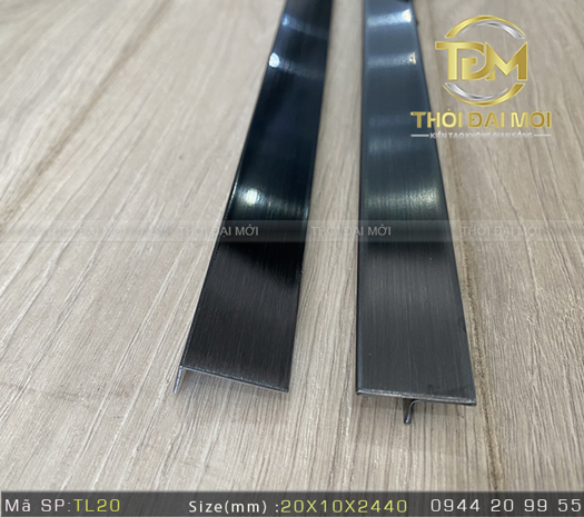 Top 5 Loại Nẹp Inox Và Nẹp Nhôm Dùng Cho Phòng Tắm – Chống Ẩm, Bền Đẹp