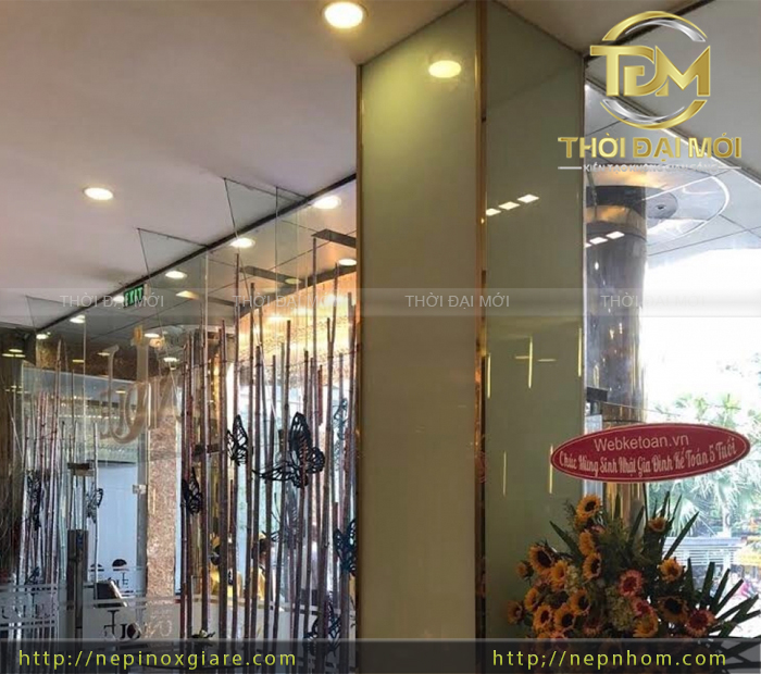 Đột phá không gian với dịch vụ gia công nẹp inox theo yêu cầu cao cấp