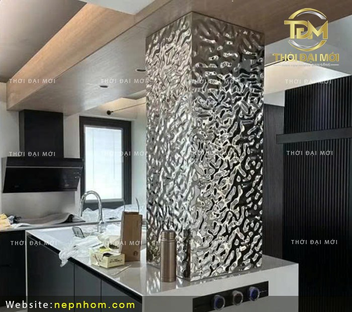 Làm dịu cảm giác nóng bức mùa hè với tấm inox sóng nước