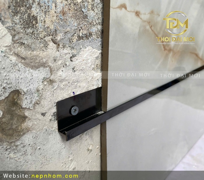 Nẹp inox chữ H và cảm giác an tâm mà bạn không thể nhìn thấy bằng mắt