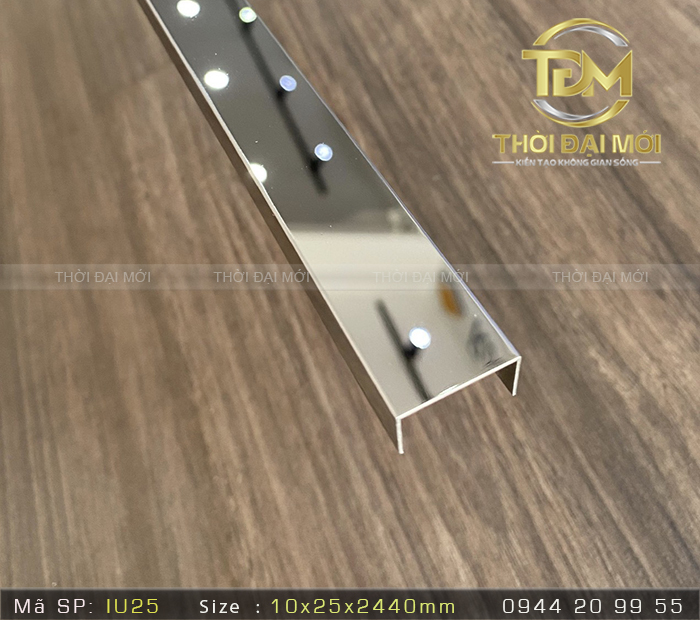 Nẹp Inox Chữ U Tạo Chiều Sâu Cho Những Mảng Nội Thất Đơn Điệu