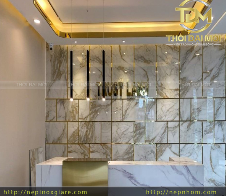 Nhà Mới Giữ Đẹp Lâu Nhờ Nẹp Inox Ốp Trần Thạch Cao