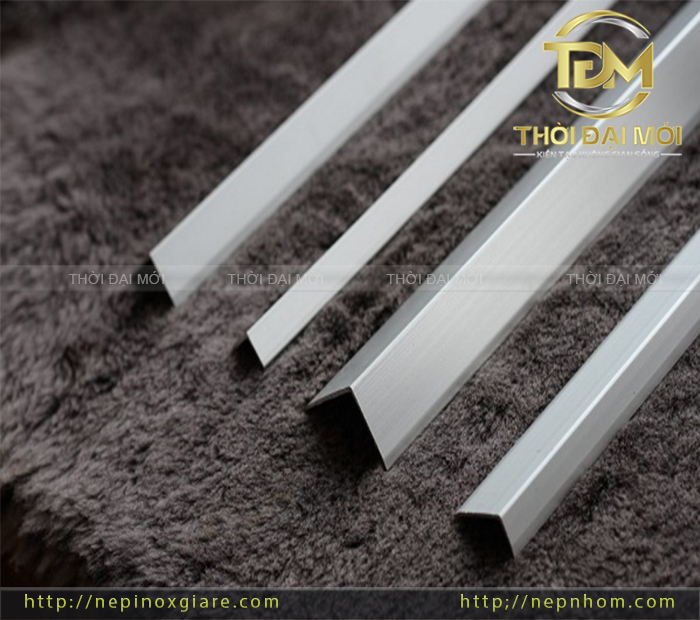 Bảo Vệ Góc Tường Khỏi Sứt Mẻ Nhờ Nẹp Nhôm Chữ V