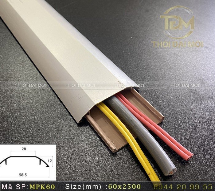 Nẹp Nhôm Luồn Dây Điện Biến Chi Tiết Kỹ Thuật Thành Đường Nét Có Chủ Ý