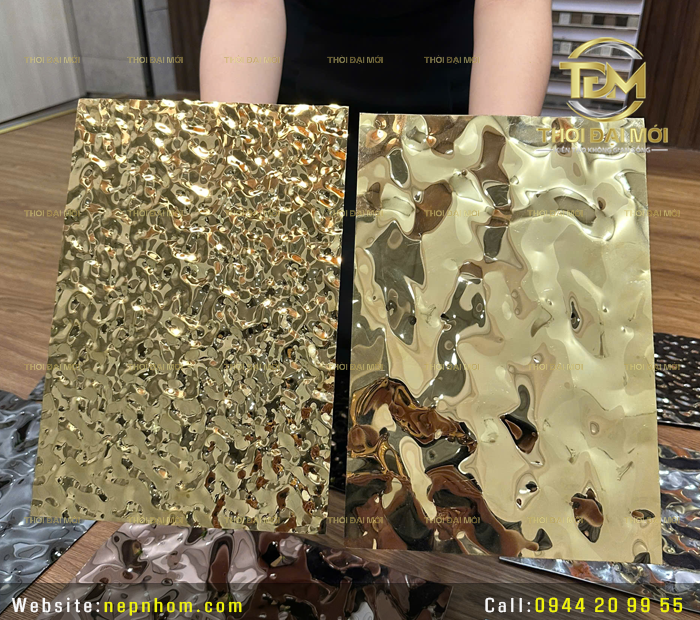 Biến không gian nhỏ thành sang trọng chỉ với 1 tấm inox