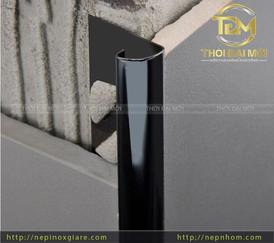 Ứng Dụng Nẹp Inox Trong Khách Sạn Và Resort – Tiêu Chuẩn Cao Cấp, Bền Vượt Thời Gian