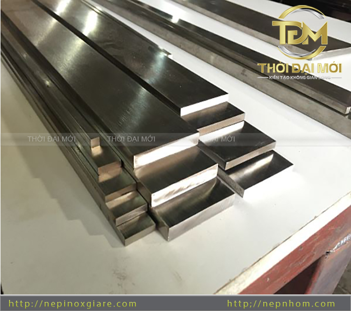Bí Quyết Kết Hợp Nẹp La Inox Và La Cuộn Inox 304 Trong Trang Trí Trần Thạch Cao