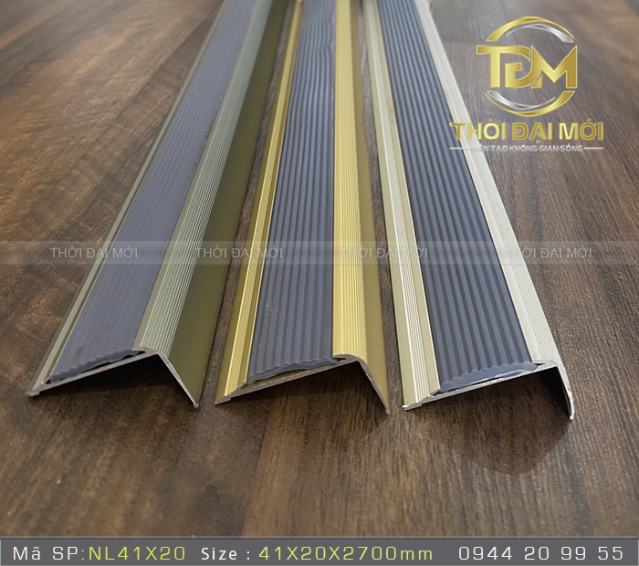 Cấu tạo nẹp inox cầu thang và nguyên lý chống trượt