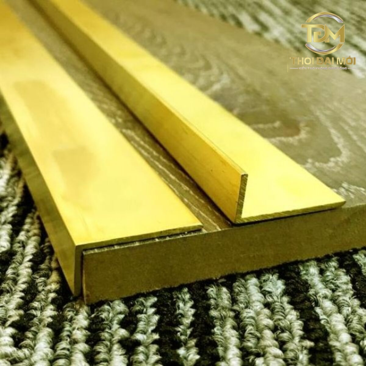 Lắp Nẹp Đồng Chữ L Ngay Từ Đầu Để Tránh Sửa Chữa Về Sau