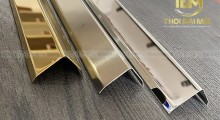 Nẹp Inox 304 Chữ V – Giải Pháp Linh Hoạt Cho Góc Không Vuông Và Mép Bậc Nosing
