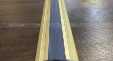 NẸP NHÔM MẶT BẰNG: KỸ THUẬT KHẢM KIM LOẠI TINH XẢO – KIẾN TẠO BỀ MẶT LIỀN KHỐI VÀ ĐỘC BẢN