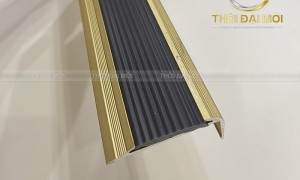Cách chọn nẹp nhôm phù hợp với từng loại bậc thang (gạch, đá, gỗ)