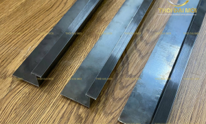 Khe Nối Gạch Không Cùng Cao Độ: Nẹp H Inox Có Ôm Sát Được Hai Bên?
