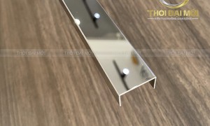 Nẹp Inox Chữ U Tạo Chiều Sâu Cho Những Mảng Nội Thất Đơn Điệu