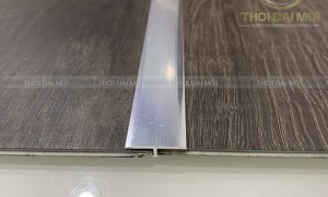 Nẹp Nhôm Sàn Nhựa – Hoàn Thiện Chuyên Nghiệp Cho Sàn Vinyl Và SPC Hiện Đại