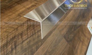 Thanh V Inox 304 Bị Ố Vàng? Nguyên Nhân Và Cách Vệ Sinh Sáng Như Mới